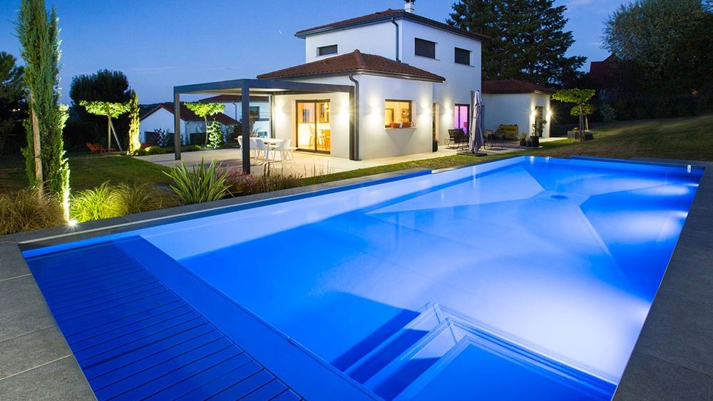 Paysagiste Loire - Eclairage piscine